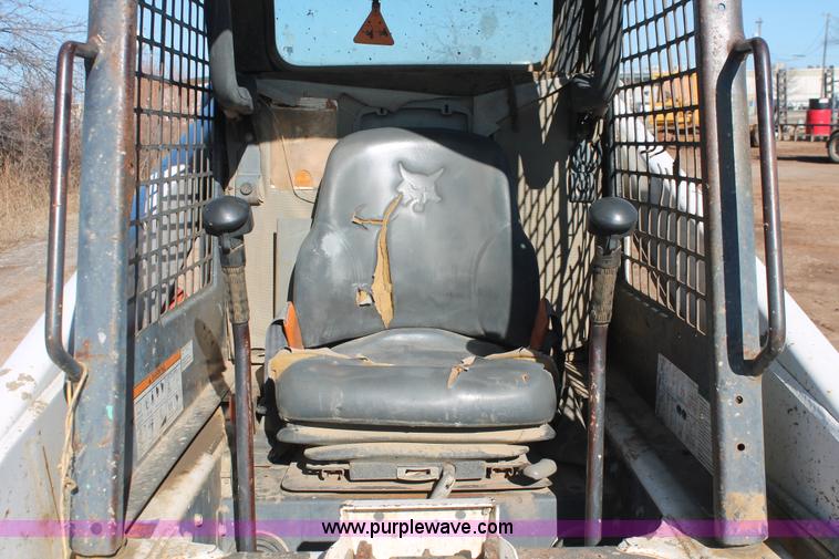 image for item H5970 2003 Bobcat T200 tracked skid steer