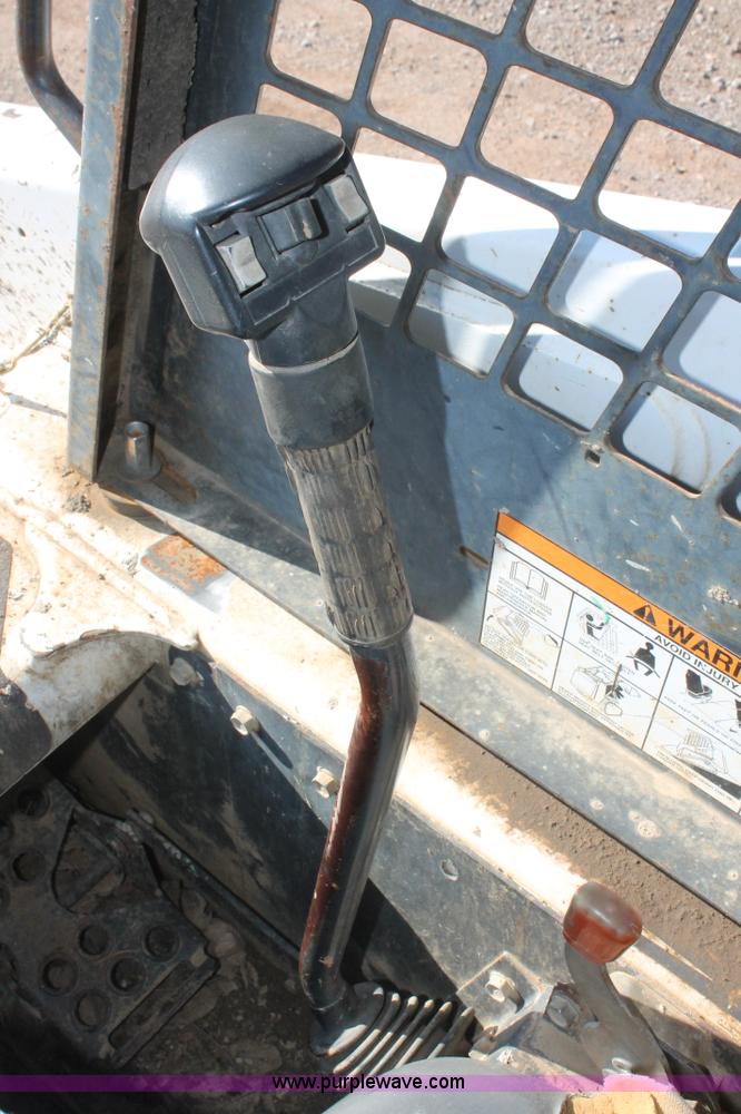 image for item H5970 2003 Bobcat T200 tracked skid steer