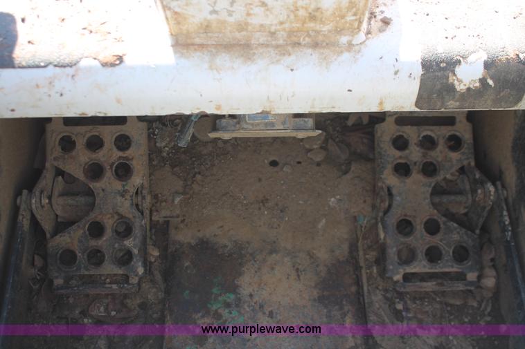 image for item H5970 2003 Bobcat T200 tracked skid steer