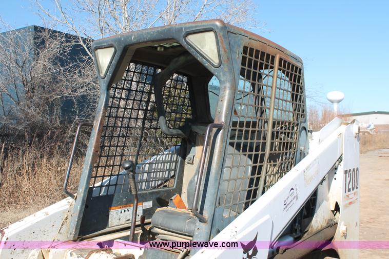 image for item H5970 2003 Bobcat T200 tracked skid steer