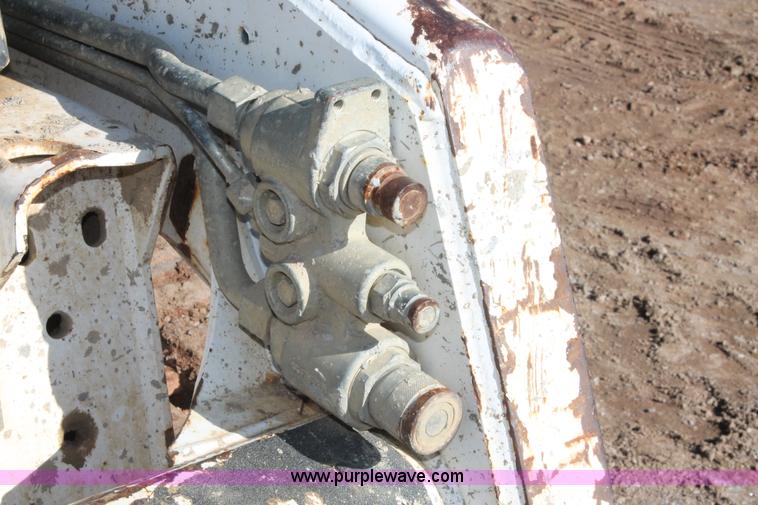 image for item H5970 2003 Bobcat T200 tracked skid steer