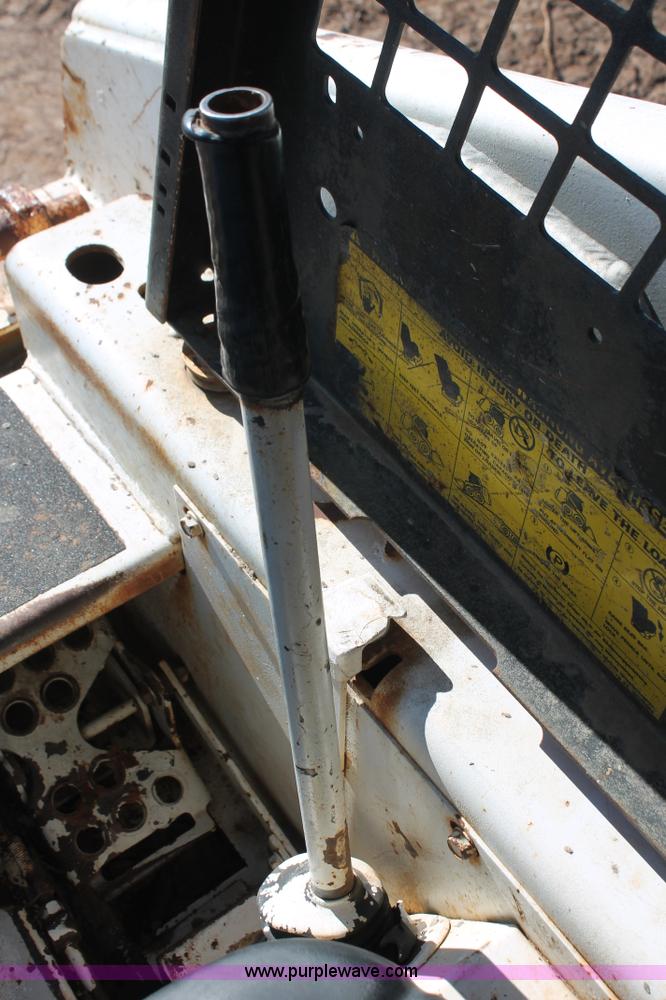 image for item H5971 1987 Bobcat 843 skid steer