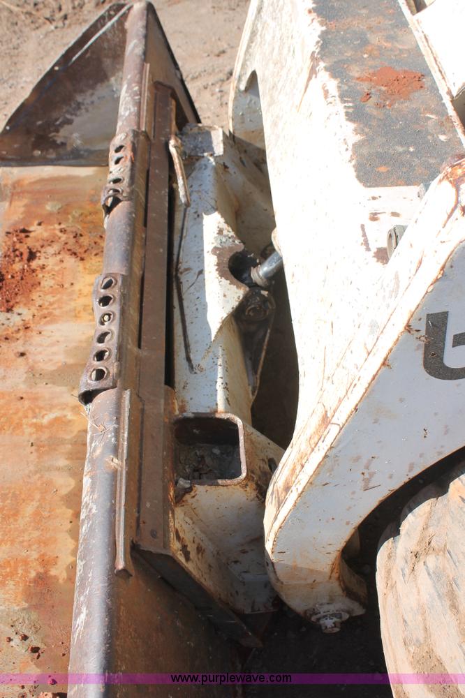 image for item H5971 1987 Bobcat 843 skid steer