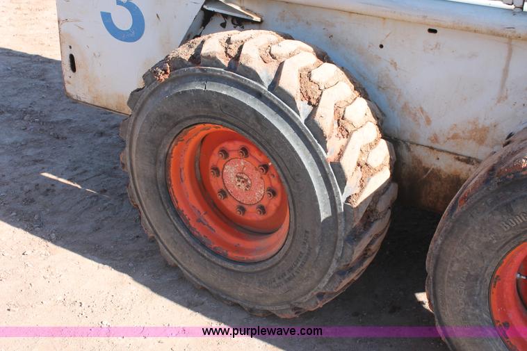 image for item H5971 1987 Bobcat 843 skid steer