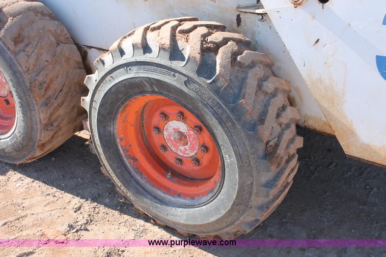 image for item H5971 1987 Bobcat 843 skid steer