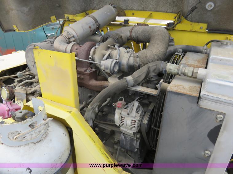 image for item I2435 2006 Bomag 815-2 asphalt paver