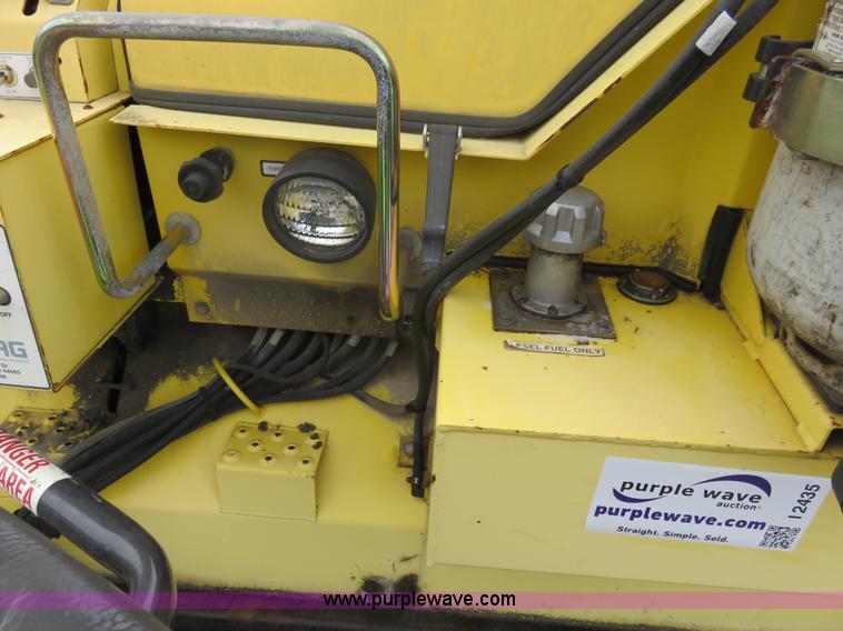 image for item I2435 2006 Bomag 815-2 asphalt paver
