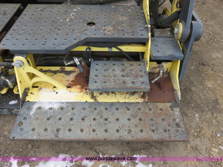 image for item I2435 2006 Bomag 815-2 asphalt paver