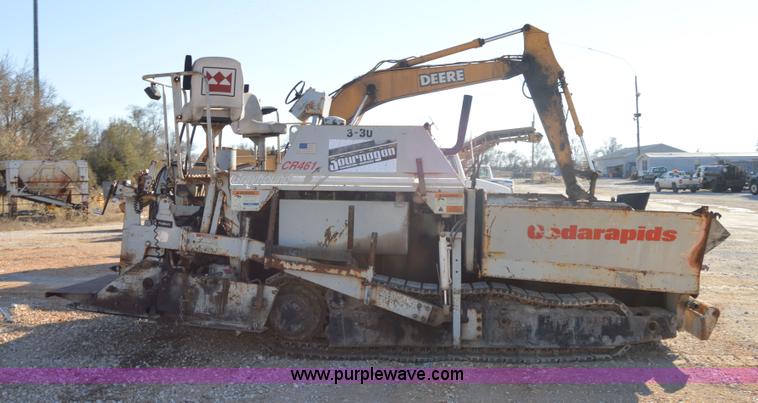 image for item I2896 1997 Cedarapids CR641 paving machine
