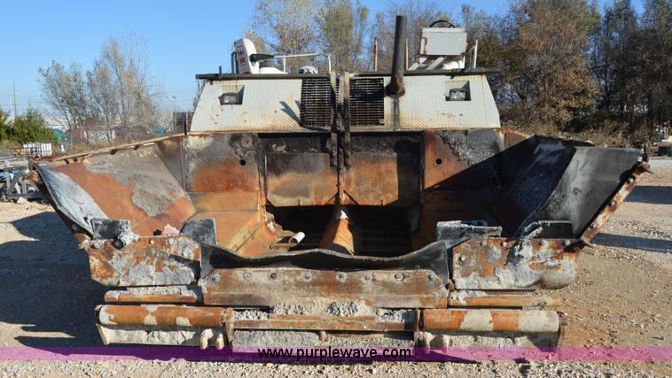 image for item I2896 1997 Cedarapids CR641 paving machine