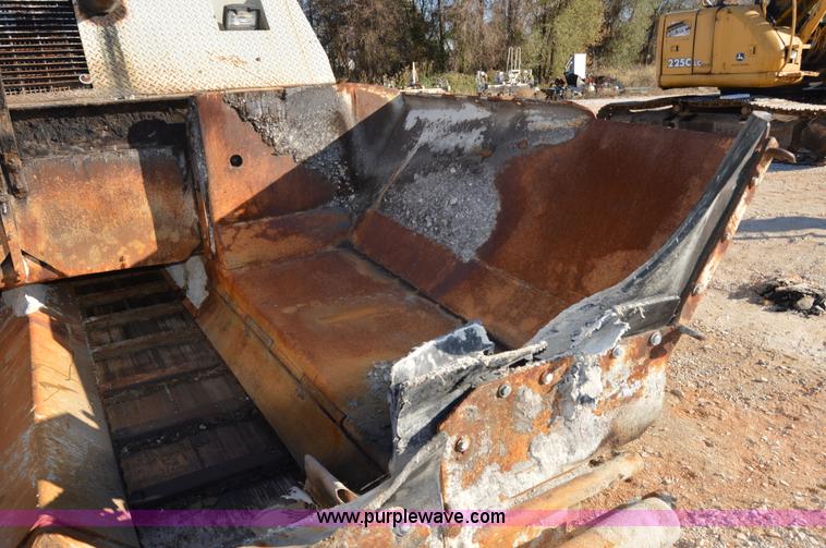 image for item I2896 1997 Cedarapids CR641 paving machine