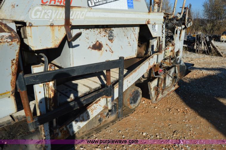 image for item I2896 1997 Cedarapids CR641 paving machine