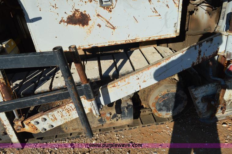 image for item I2896 1997 Cedarapids CR641 paving machine