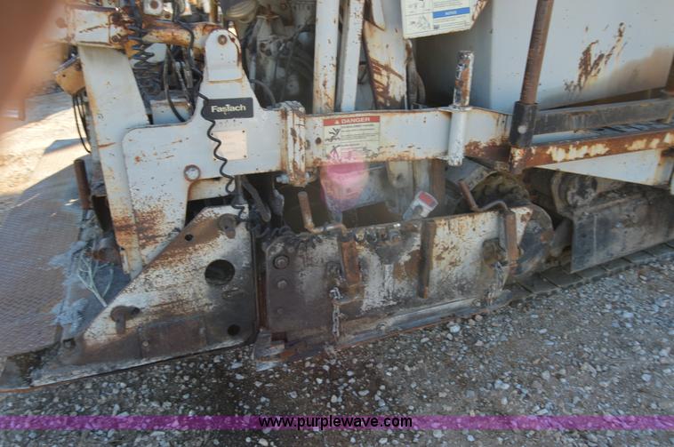 image for item I2896 1997 Cedarapids CR641 paving machine