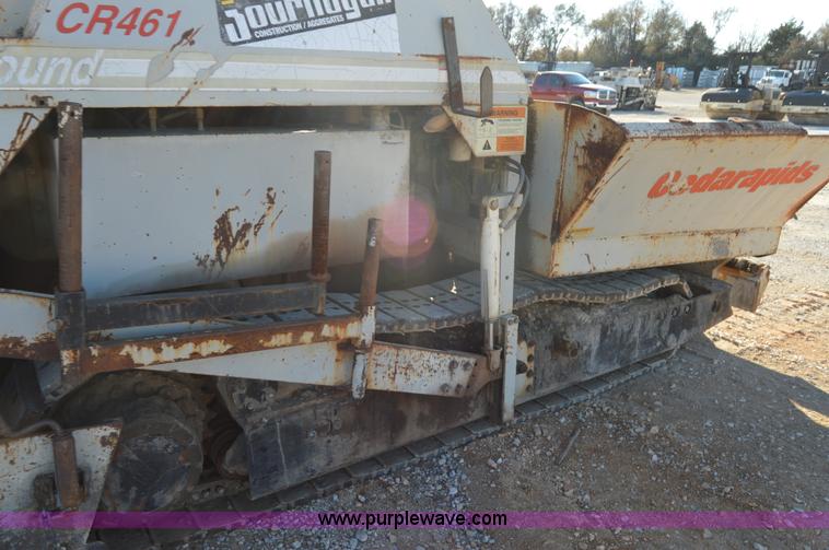 image for item I2896 1997 Cedarapids CR641 paving machine