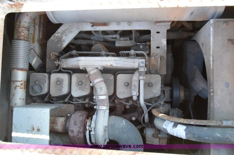 image for item I2896 1997 Cedarapids CR641 paving machine