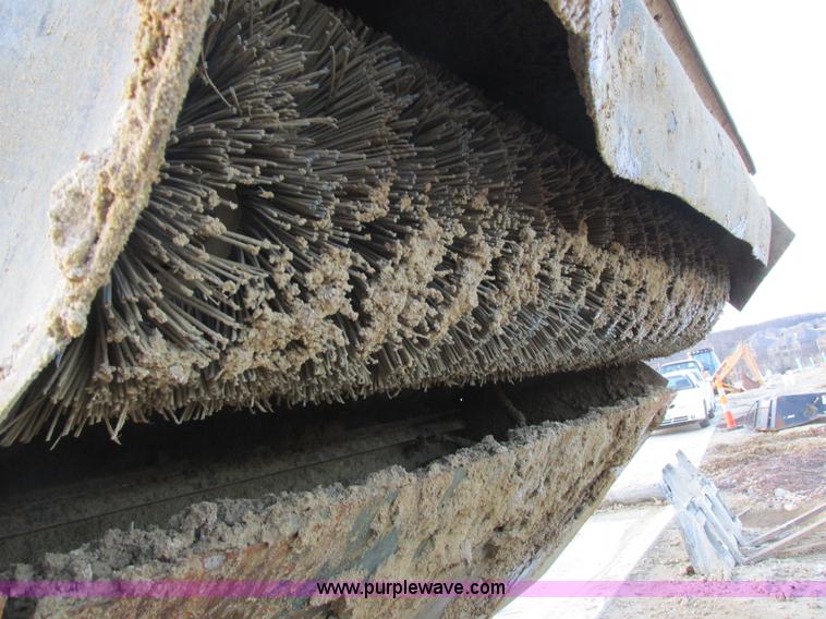 image for item I8815 Bobcat 72 sweeper