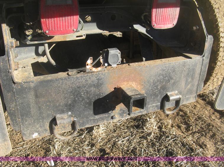 image for item K2782 1995 International 4700 dump truck