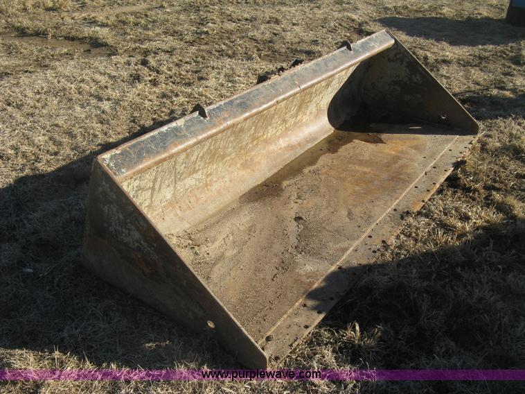 image for item K2783 Caterpillar low profile skid steer bucket