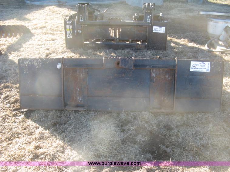 image for item K2783 Caterpillar low profile skid steer bucket