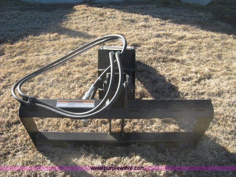 image for item K2785 Lowe 750 Classic auger