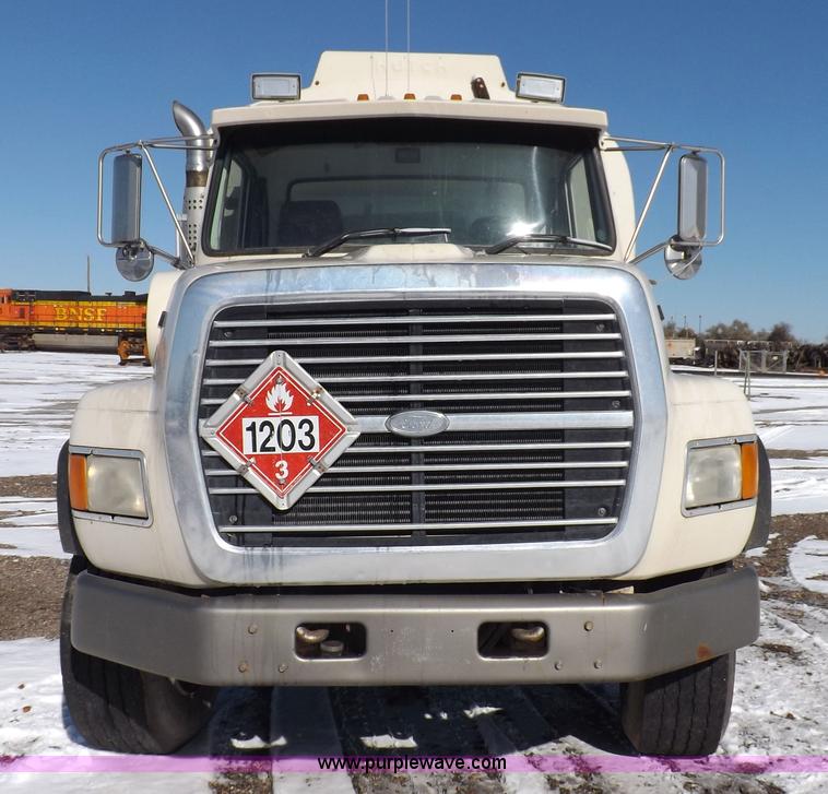 image for item K3031 1995 Ford LTS9000 fuel truck