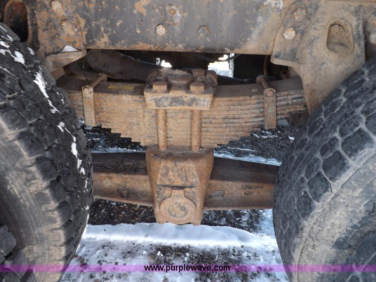 image for item K3031 1995 Ford LTS9000 fuel truck