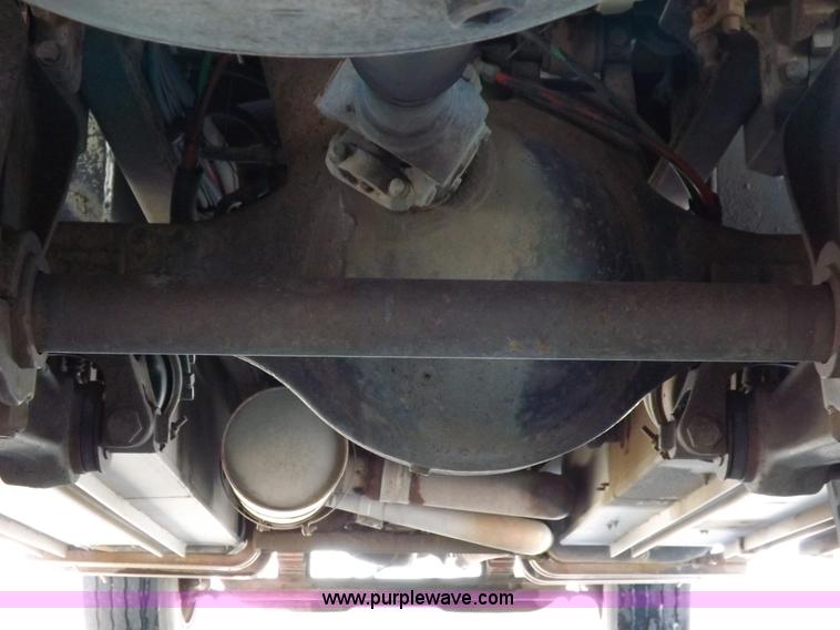 image for item K3031 1995 Ford LTS9000 fuel truck