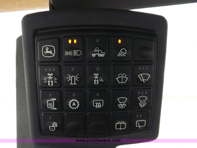 image for item K3115 2008 John Deere 772D articulated motor grader