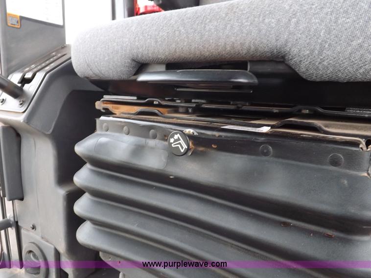 image for item K3115 2008 John Deere 772D articulated motor grader