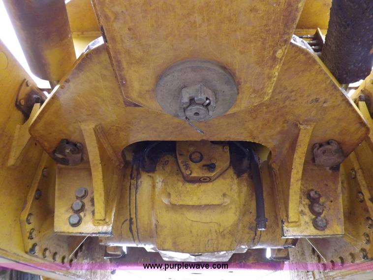 image for item K3115 2008 John Deere 772D articulated motor grader