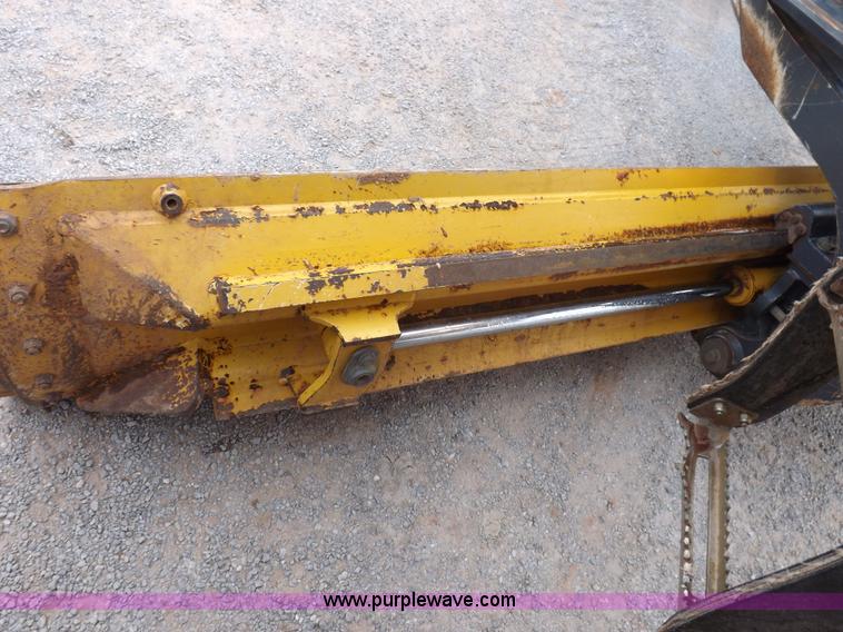 image for item K3115 2008 John Deere 772D articulated motor grader