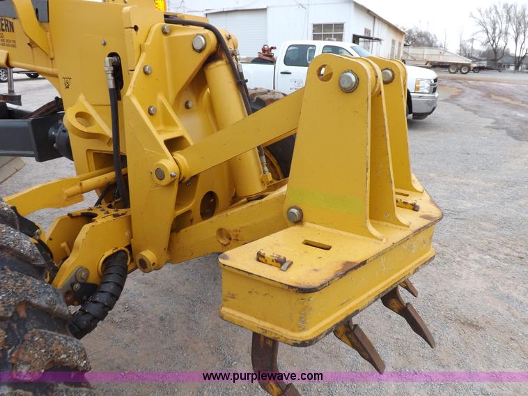 image for item K3115 2008 John Deere 772D articulated motor grader