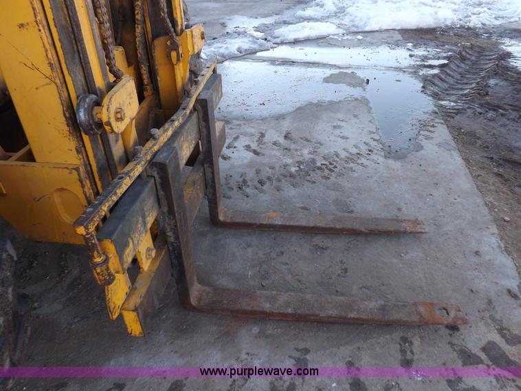 image for item K3126 JCB 926 rough terrain forklift