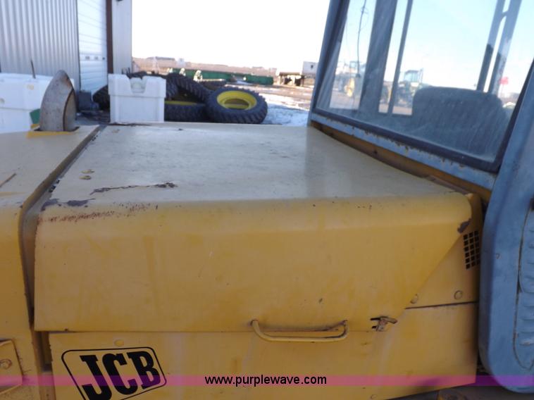 image for item K3126 JCB 926 rough terrain forklift