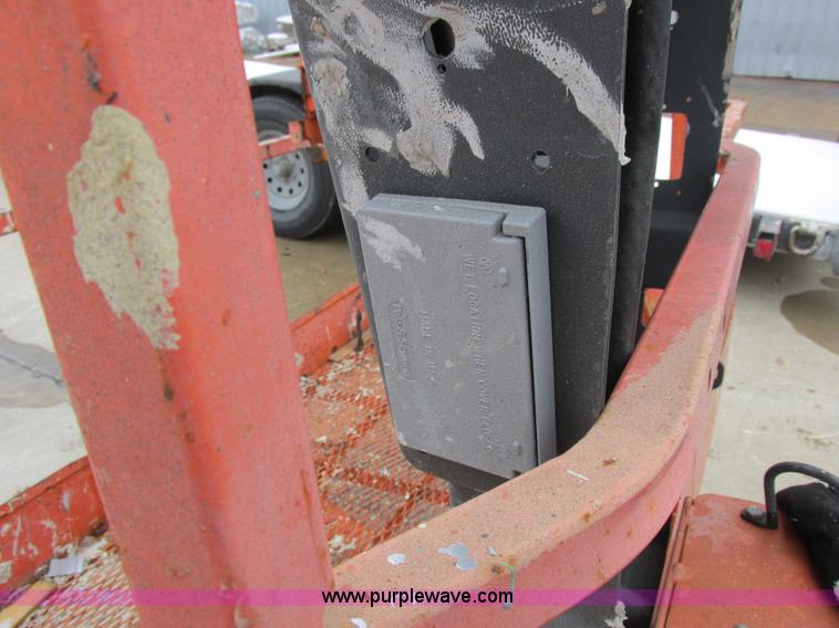 image for item Z9634 2000 JLG 600S boom lift