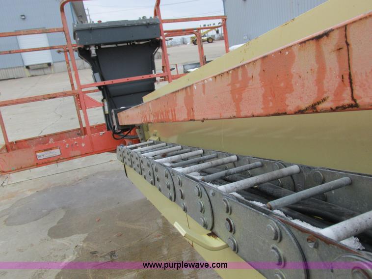 image for item Z9634 2000 JLG 600S boom lift