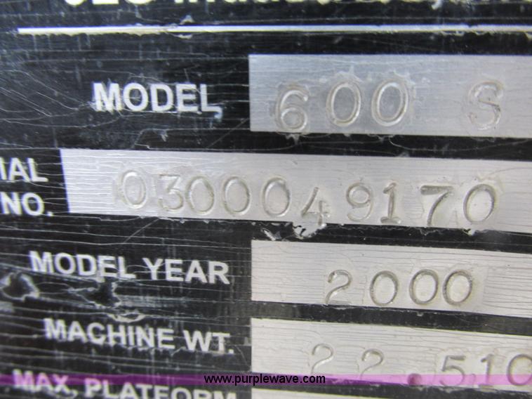 image for item Z9634 2000 JLG 600S boom lift