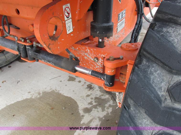image for item Z9634 2000 JLG 600S boom lift