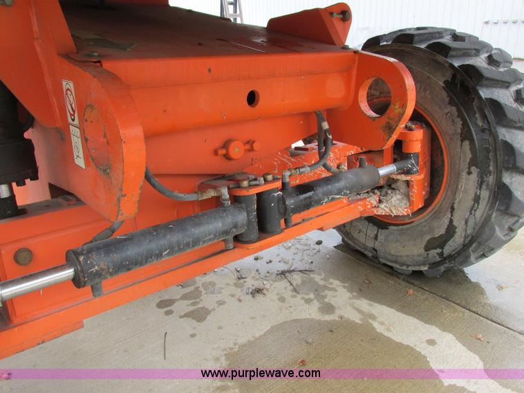 image for item Z9634 2000 JLG 600S boom lift