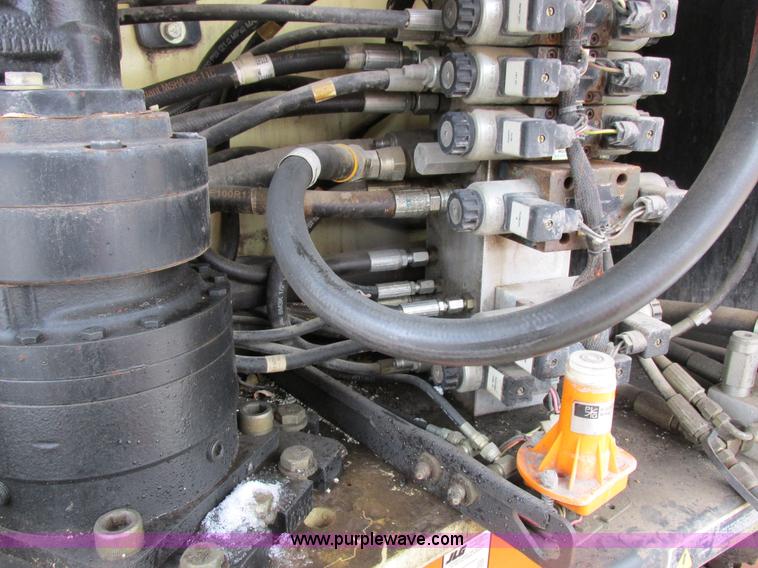 image for item Z9634 2000 JLG 600S boom lift