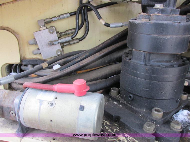 image for item Z9634 2000 JLG 600S boom lift