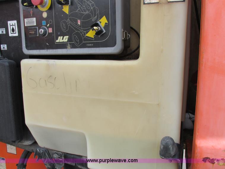 image for item Z9634 2000 JLG 600S boom lift