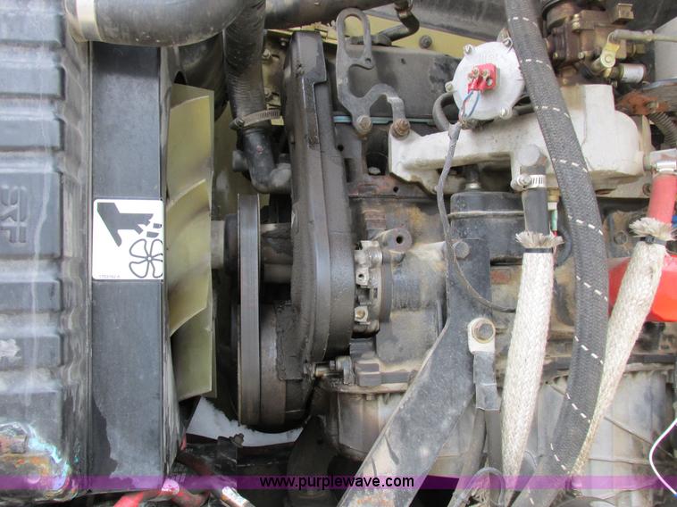 image for item Z9634 2000 JLG 600S boom lift