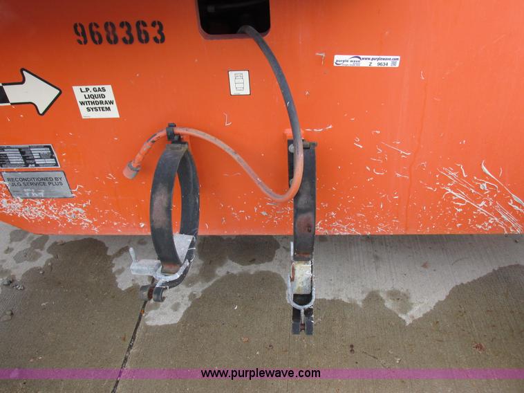 image for item Z9634 2000 JLG 600S boom lift