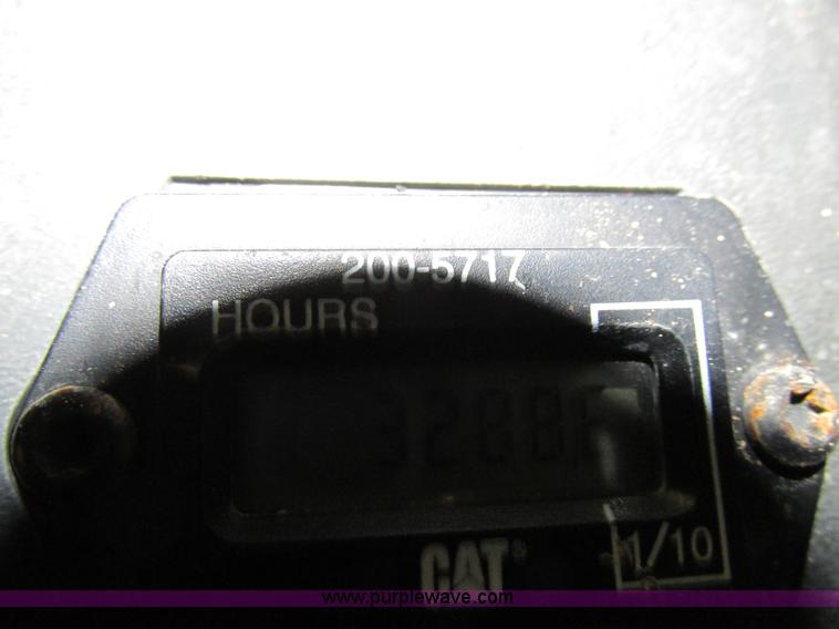 image for item Z9635 2004 Caterpillar 262B skid steer