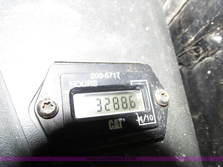 image for item Z9635 2004 Caterpillar 262B skid steer