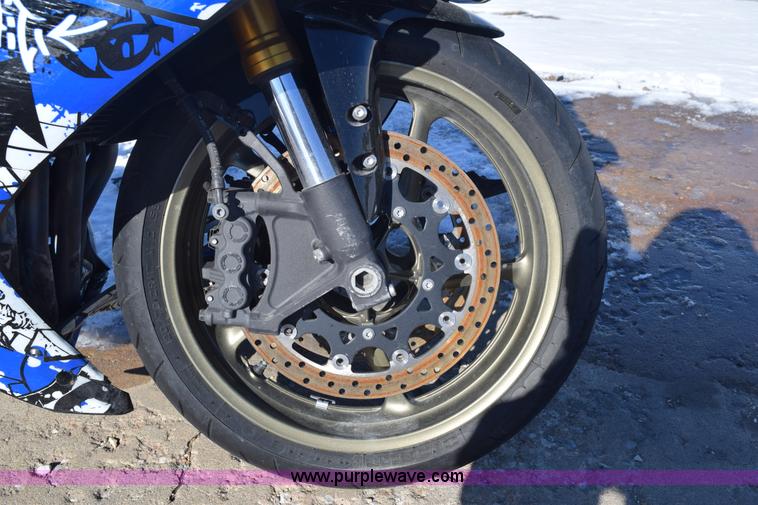 image for item BB9727 2008 Yamaha R1 motorcycle