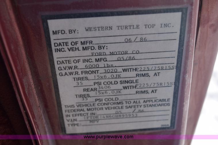 image for item E6051 1986 Ford Econoline van