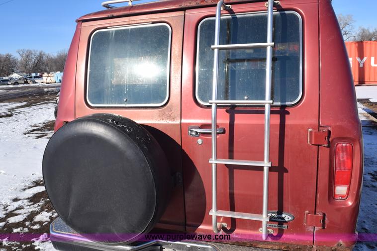 image for item E6051 1986 Ford Econoline van